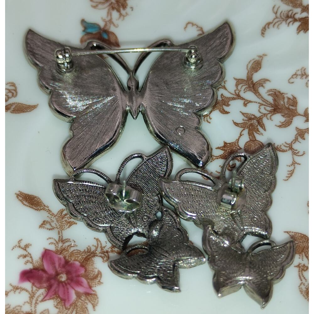 Butterfly Brooch & Earring Set Ivory Enamel Marcasite Silver Tone Jewelry Set - Picture 2 of 2